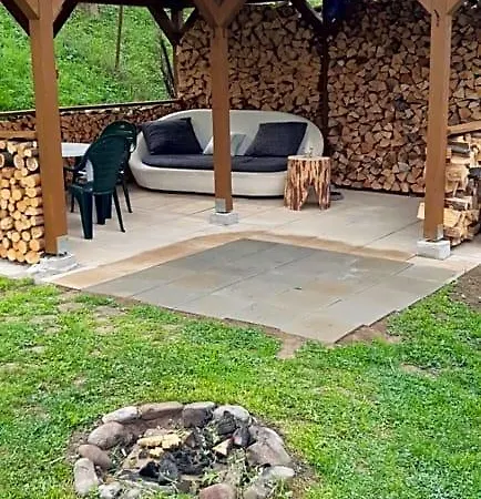 Pod Kopcom Starina