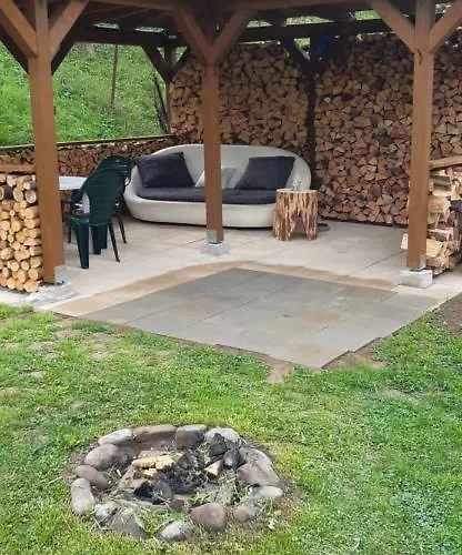 Pod Kopcom Деревянный коттедж Starina