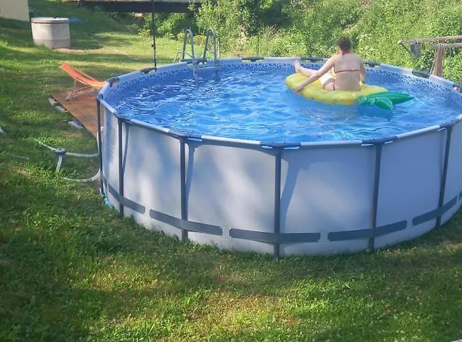 Alojamento de Turismo Selvagem Pod Kopcom