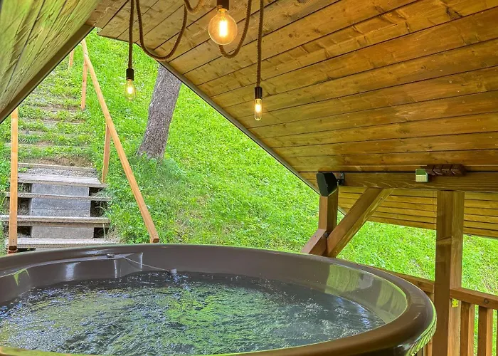 Alojamento de Turismo Selvagem Pod Kopcom *